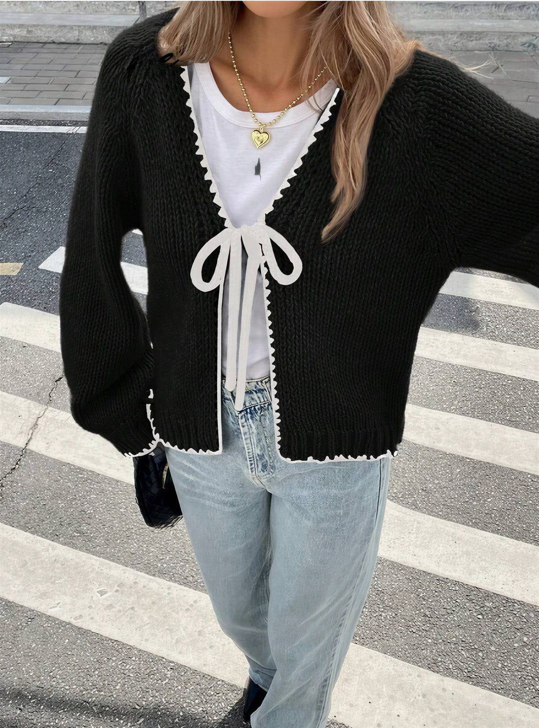 Cropped cardigan med sløjfe
