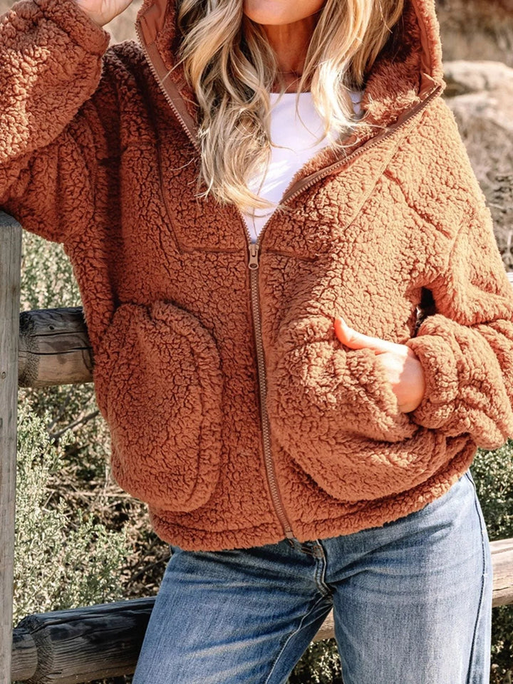 Oversized Teddyjakke Dame med Hætte og Forlommer i brun detalje