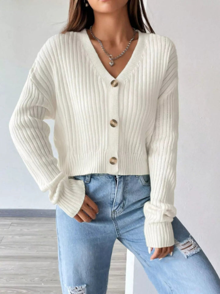 Cropped ribstrikket cardigan med V-hals